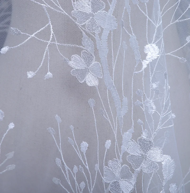 белая французско-африканская кружевная ткань для пэчворка Высококачественная тюлевая кружевная ткань для свадебного платья Изображение 2