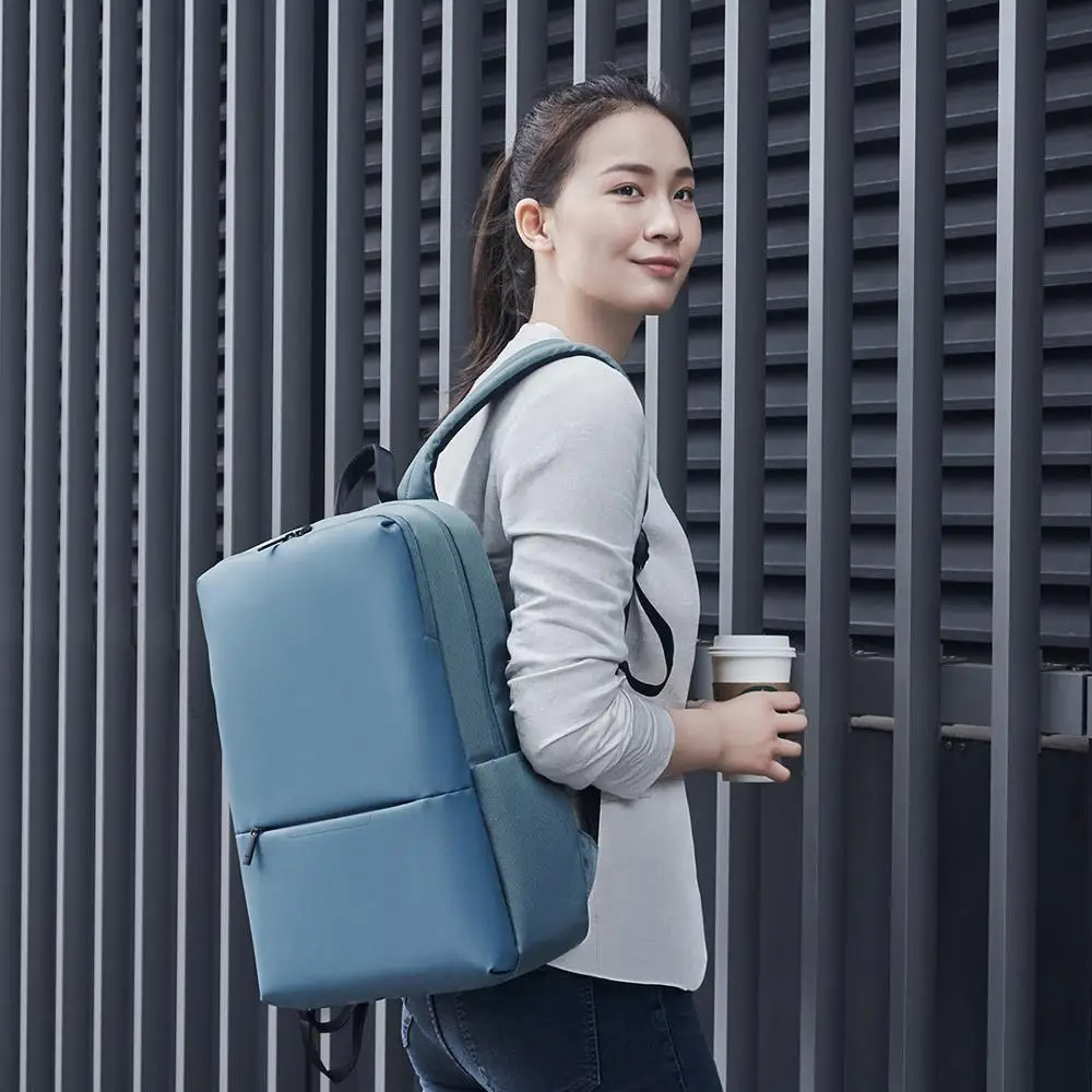 Рюкзак Xiaomi Classic Business Backpack 18L Водонепроницаемая 5,6-дюймовая сумка для ноутбука Унисекс для путешествий на открытом воздухе Изображение 2